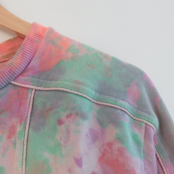 ADIDAS X PHARRELL WILLIAMS HU Human Race Holi Crew Neck Pastel Tie Dye Sweater - Picture 5 of 16